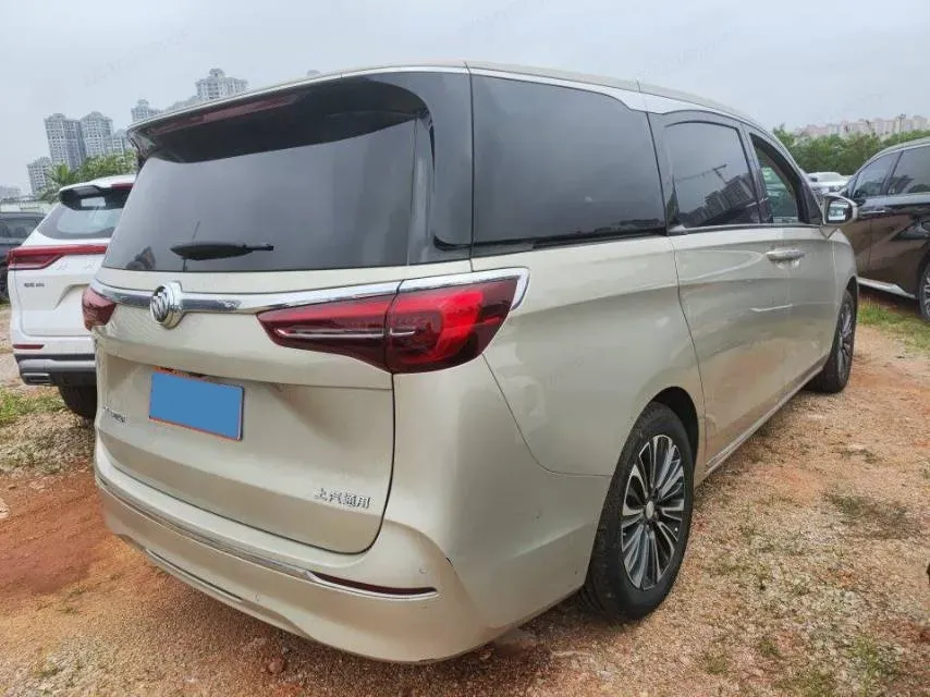 2023 Buick GL8 2.0T 237HP L4 9AT,autocango,china used car exporter,china ev exporter,chinese used car exporter,chinese used ev exporter