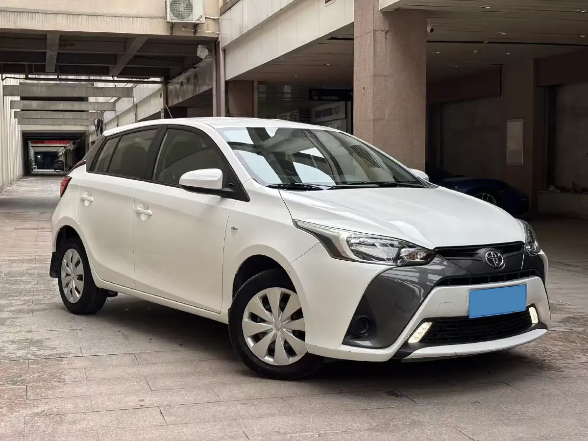 2017 Toyota Yaris L 1.5L 107HP L4 CVT,autocango,china used car exporter,china ev exporter,chinese used car exporter,chinese used ev exporter