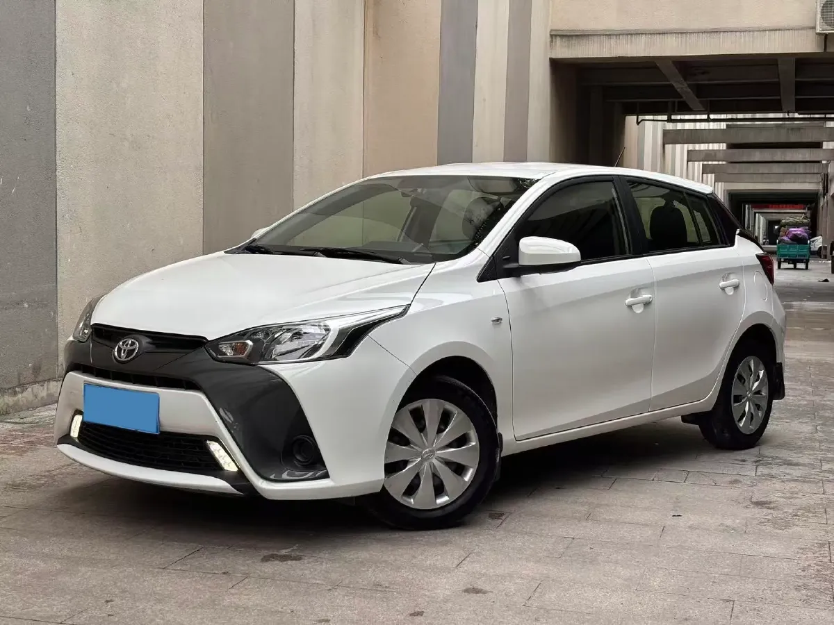 2017 Toyota Yaris L 1.5L 107HP L4 CVT,autocango,china used car exporter,china ev exporter,chinese used car exporter,chinese used ev exporter