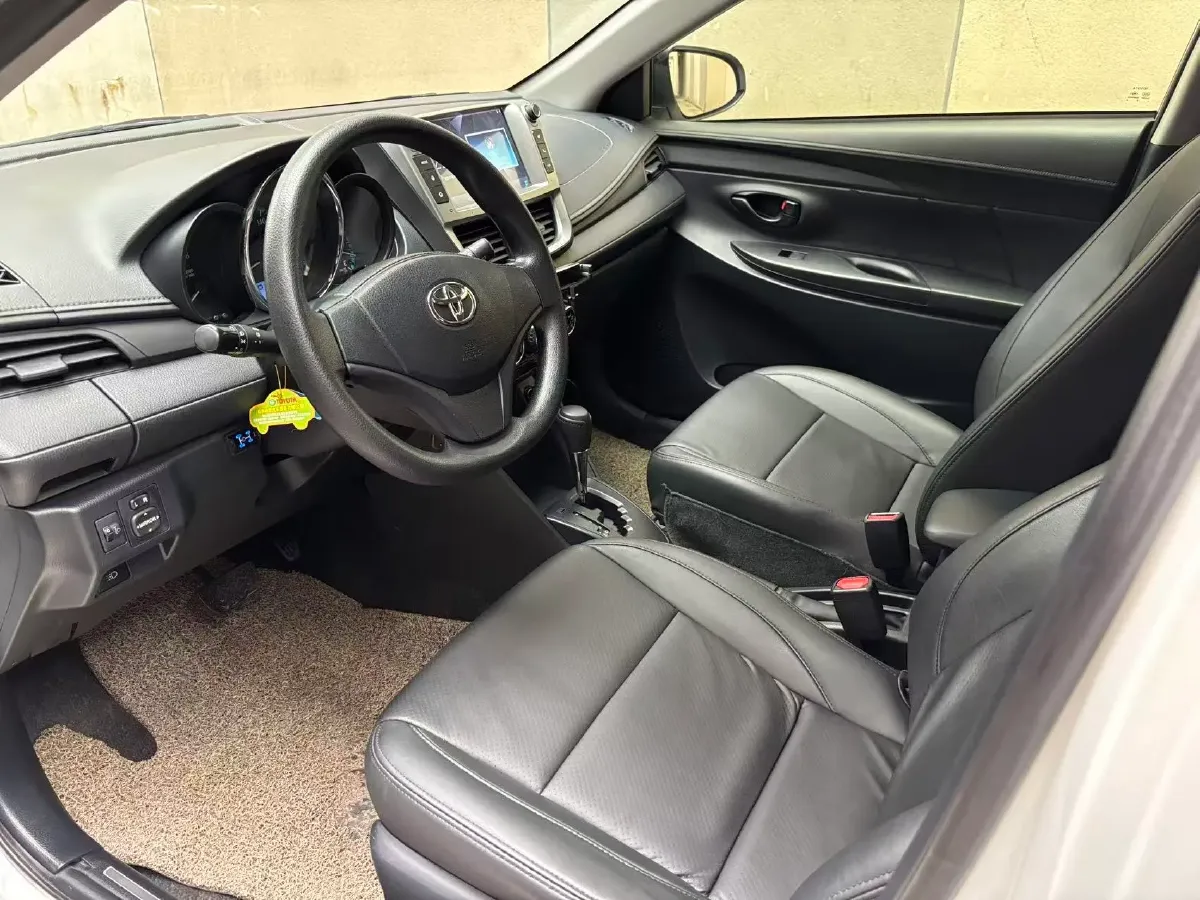 2017 Toyota Yaris L 1.5L 107HP L4 CVT,autocango,china used car exporter,china ev exporter,chinese used car exporter,chinese used ev exporter