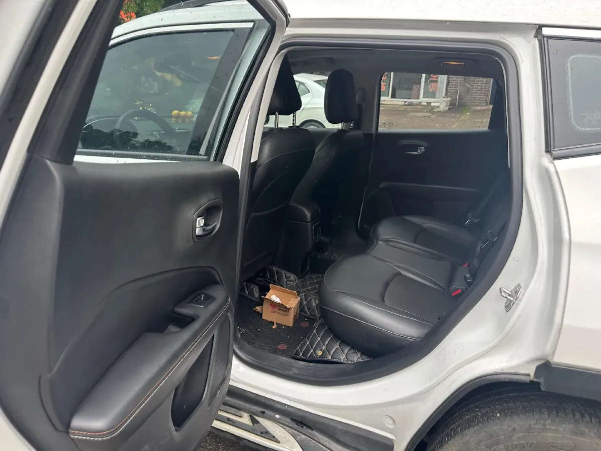 2017 Jeep Compass 1.4T 165HP L4 7DCT,autocango,china used car exporter,china ev exporter,chinese used car exporter,chinese used ev exporter