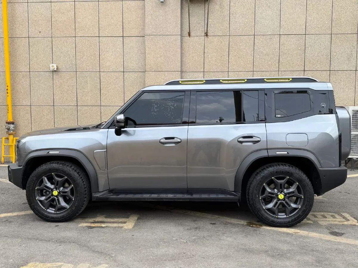 2023 Jetour Traveller 2.0T 254HP L4 7DCT,autocango,china used car exporter,china ev exporter,chinese used car exporter,chinese used ev exporter