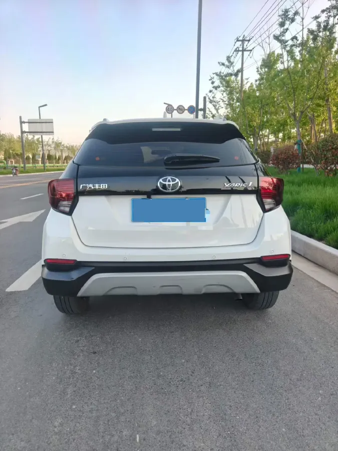 2022 Toyota Yaris L 1.5L 112HP L4 CVT,autocango,china used car exporter,china ev exporter,chinese used car exporter,chinese used ev exporter