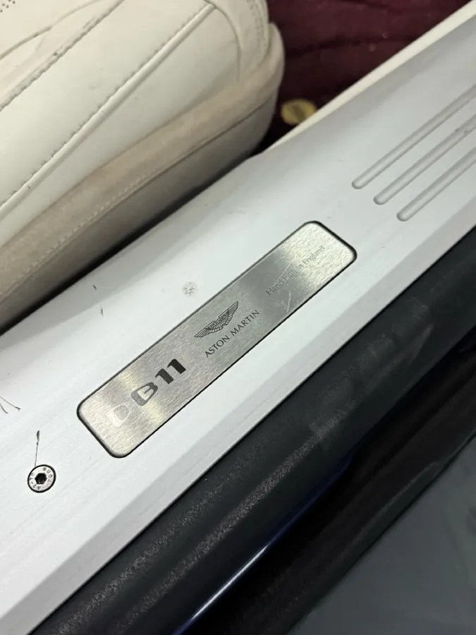2019 Aston Martin DB11 4.0T 510HP V8 8AT,autocango,china used car exporter,china ev exporter,chinese used car exporter,chinese used ev exporter