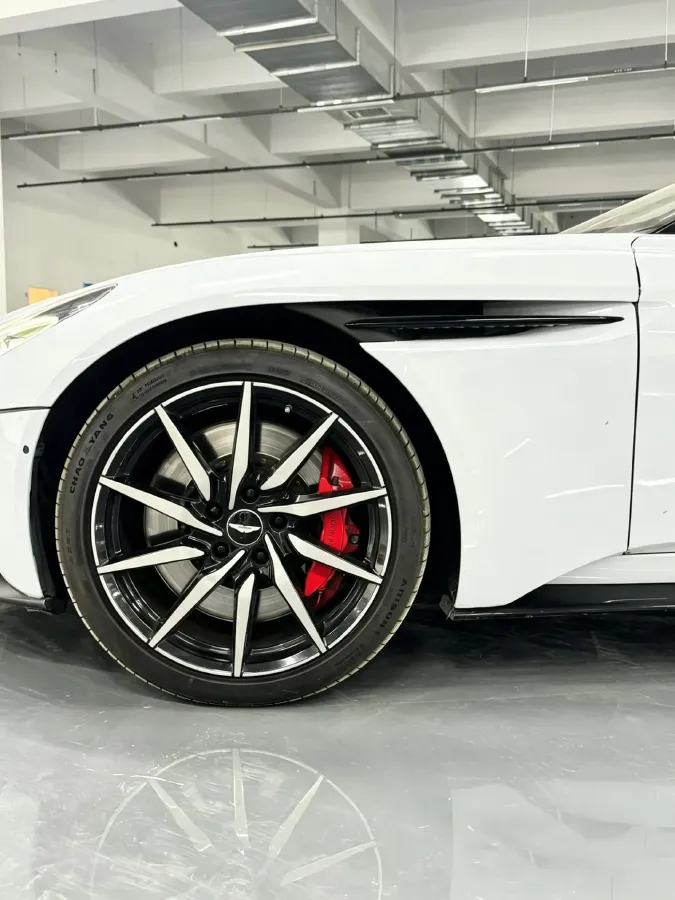 2019 Aston Martin DB11 4.0T 510HP V8 8AT,autocango,china used car exporter,china ev exporter,chinese used car exporter,chinese used ev exporter