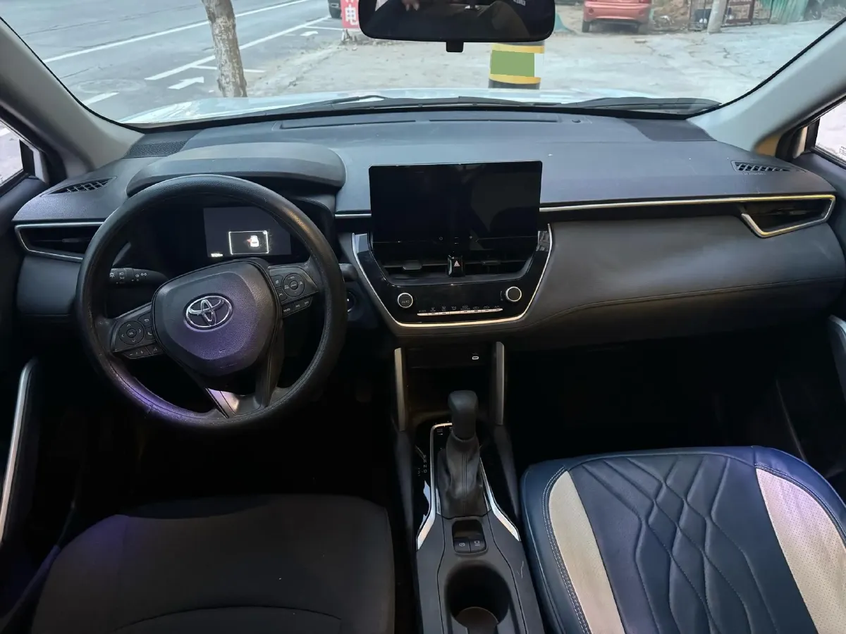 2024 Toyota Corolla Cross 2.0L 152HP L4 E-CVT Hybrid,autocango,china used car exporter,china ev exporter,chinese used car exporter,chinese used ev exporter