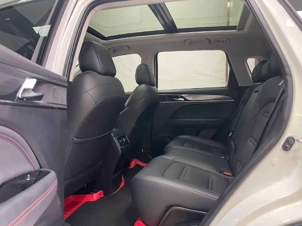 2022 GAC Trumpchi GS4 Plus 2.0T 252HP L4 6AT,autocango,china used car exporter,china ev exporter,chinese used car exporter,chinese used ev exporter