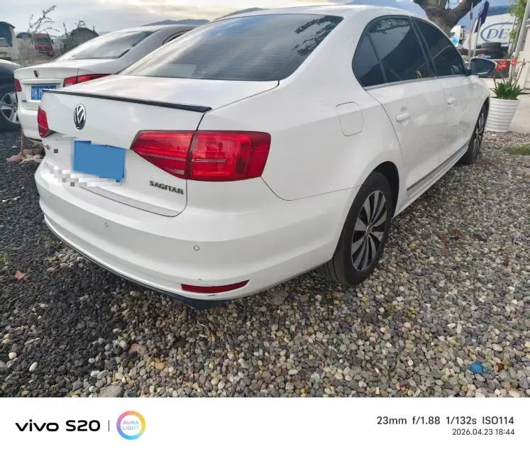 2018 JinBei Grace 2.4L 156HP L4 5MT,autocango,china used car exporter,china ev exporter,chinese used car exporter,chinese used ev exporter