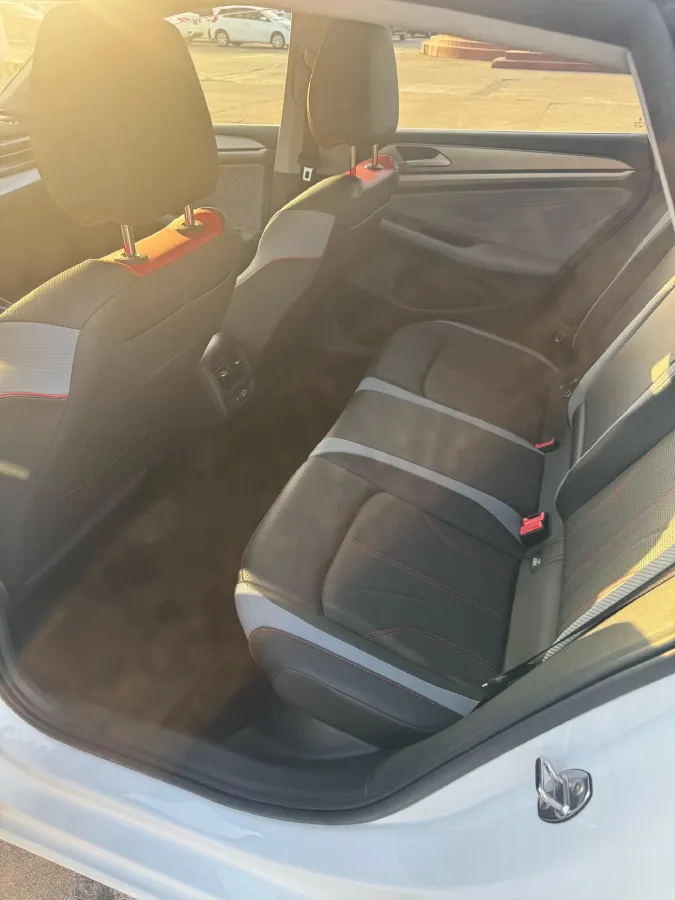 2023 Volkswagen Lamando 1.4T 150HP L4 7DCT,autocango,china used car exporter,china ev exporter,chinese used car exporter,chinese used ev exporter