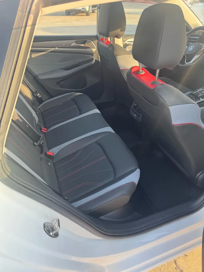 2023 Volkswagen Lamando 1.4T 150HP L4 7DCT,autocango,china used car exporter,china ev exporter,chinese used car exporter,chinese used ev exporter