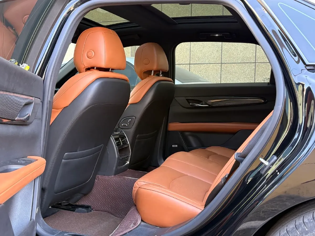 2022 Cadillac CT6 2.0T 237HP L4 10AT,autocango,china used car exporter,china ev exporter,chinese used car exporter,chinese used ev exporter