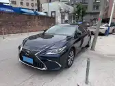 2020 LEXUS ES,autocango,china used car exporter,china ev exporter,chinese used car exporter,chinese used ev exporter