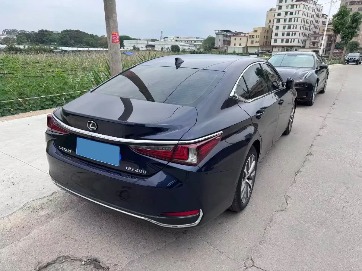 2020 Lexus ES 2.0L 173HP L4 CVT,autocango,china used car exporter,china ev exporter,chinese used car exporter,chinese used ev exporter