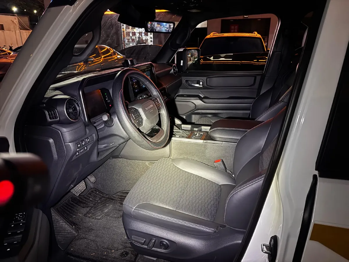 2025 Toyota Land Cruiser Prado 2.4T 282HP L4 8AT Hybrid 5.1KWH,autocango,china used car exporter,china ev exporter,chinese used car exporter,chinese used ev exporter