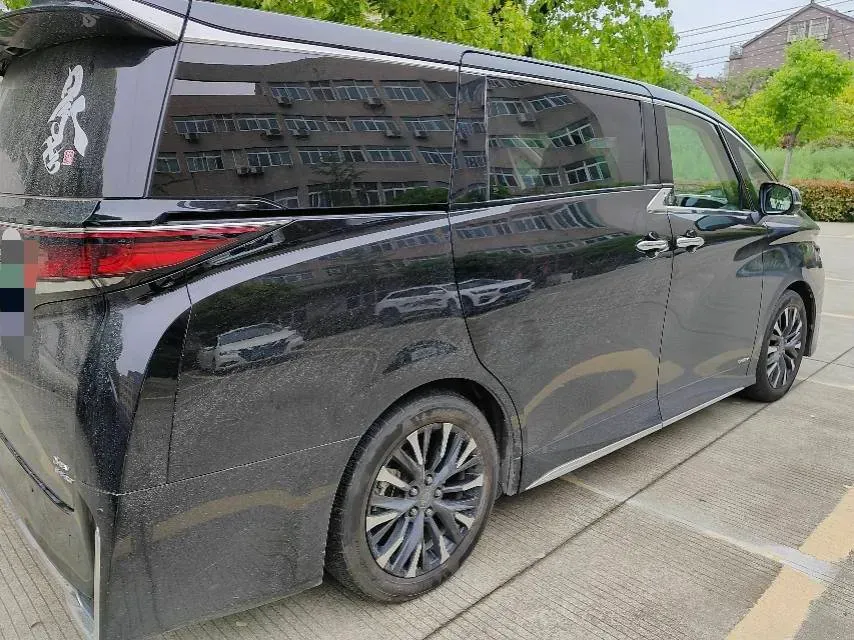 2024 Toyota Vellfire 2.5L 190HP L4 E-CVT Hybrid,autocango,china used car exporter,china ev exporter,chinese used car exporter,chinese used ev exporter