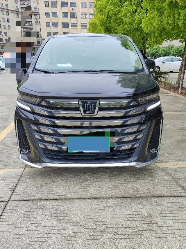 2024 Toyota Vellfire 2.5L 190HP L4 E-CVT Hybrid,autocango,china used car exporter,china ev exporter,chinese used car exporter,chinese used ev exporter