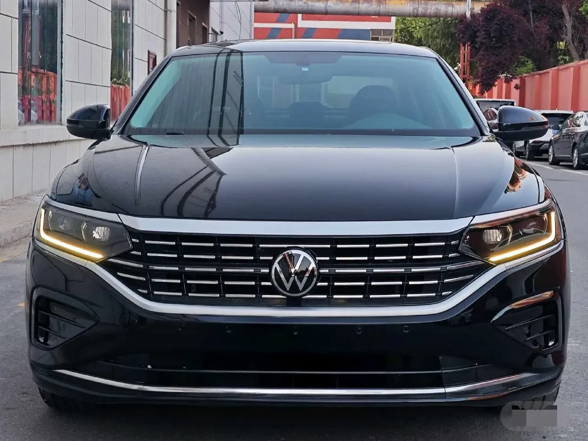 2023 Volkswagen Passat 1.4T 150HP L4 7DCT,autocango,china used car exporter,china ev exporter,chinese used car exporter,chinese used ev exporter