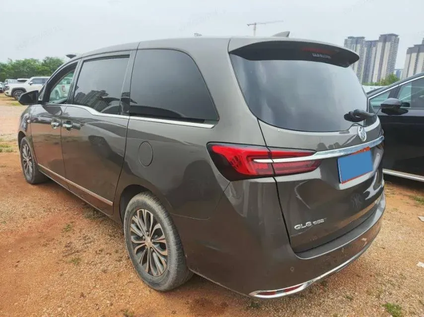 2022 Buick GL8 2.0T 237HP L4 9AT,autocango,china used car exporter,china ev exporter,chinese used car exporter,chinese used ev exporter