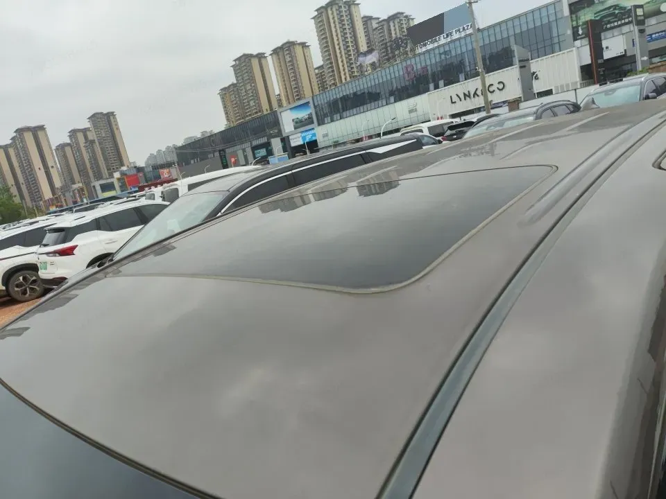 2022 Buick GL8 2.0T 237HP L4 9AT,autocango,china used car exporter,china ev exporter,chinese used car exporter,chinese used ev exporter