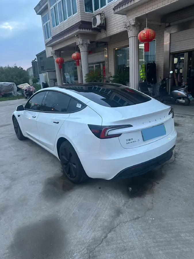 2025 Tesla Model 3 BEV,autocango,china used car exporter,china ev exporter,chinese used car exporter,chinese used ev exporter