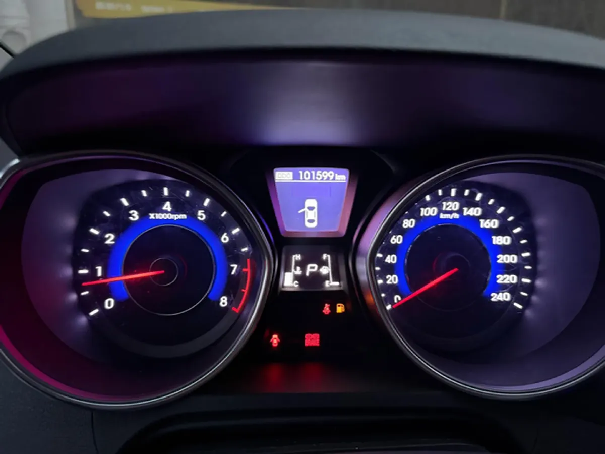 2016 Hyundai Elantra 1.6L 128HP L4 6AT,autocango,china used car exporter,china ev exporter,chinese used car exporter,chinese used ev exporter