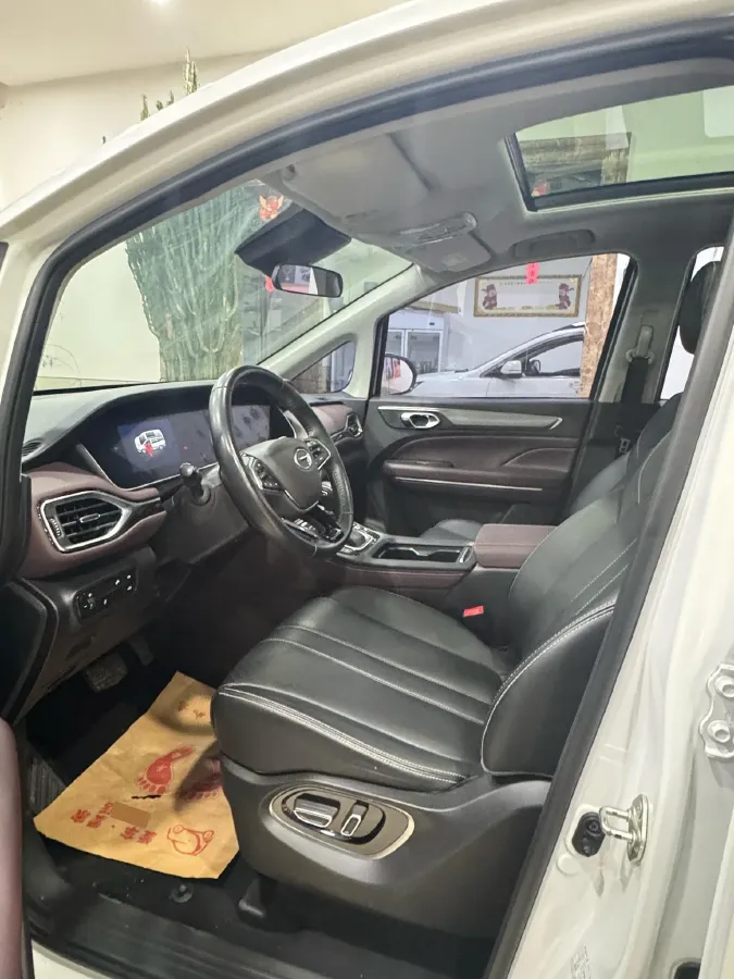 2021 GAC Trumpchi M6 1.5T 169HP L4 7DCT,autocango,china used car exporter,china ev exporter,chinese used car exporter,chinese used ev exporter