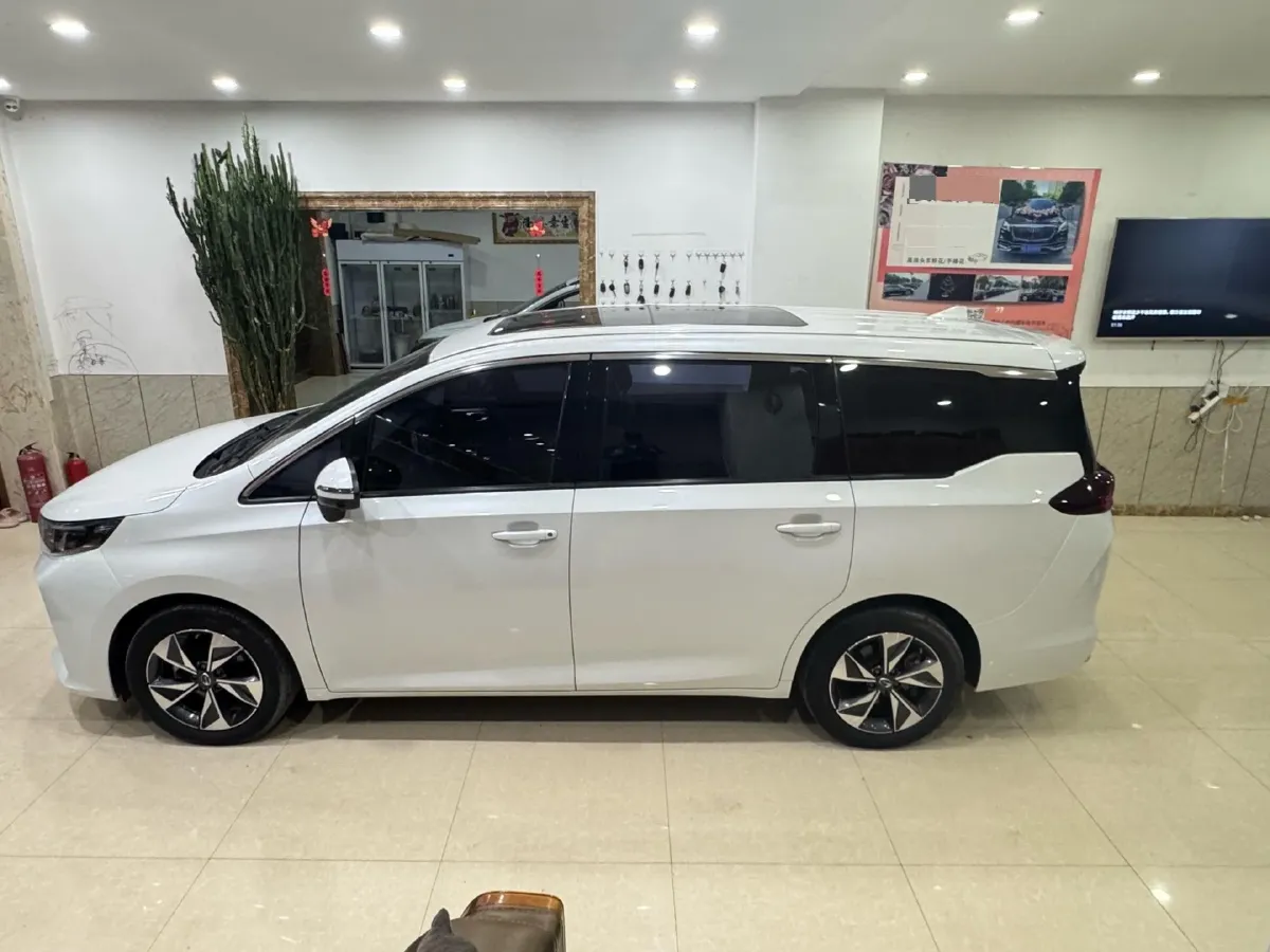 2021 GAC Trumpchi M6 1.5T 169HP L4 7DCT,autocango,china used car exporter,china ev exporter,chinese used car exporter,chinese used ev exporter