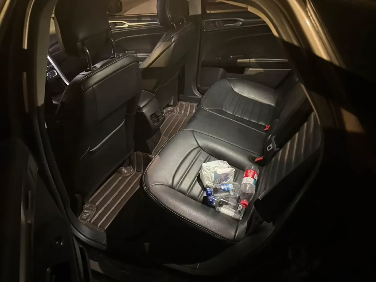 2018 Ford Mondeo 1.5T 181HP L4 6AT,autocango,china used car exporter,china ev exporter,chinese used car exporter,chinese used ev exporter