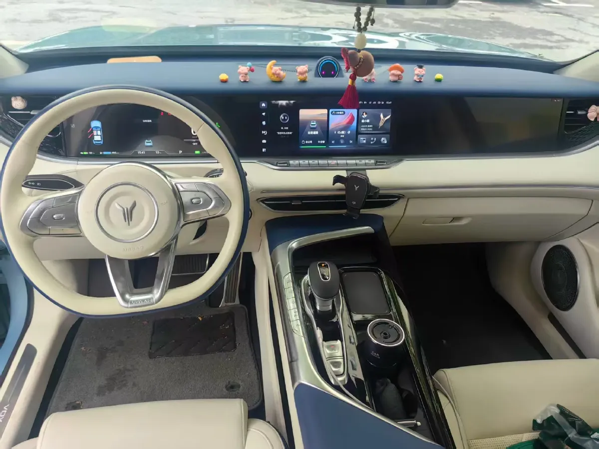 2021 Voyah FREE Range Extended 109HP REEV 33KWH,autocango,china used car exporter,china ev exporter,chinese used car exporter,chinese used ev exporter