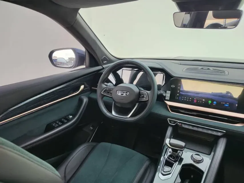 2021 Geely Monjaro 2.0T 238HP L4 8AT,autocango,china used car exporter,china ev exporter,chinese used car exporter,chinese used ev exporter