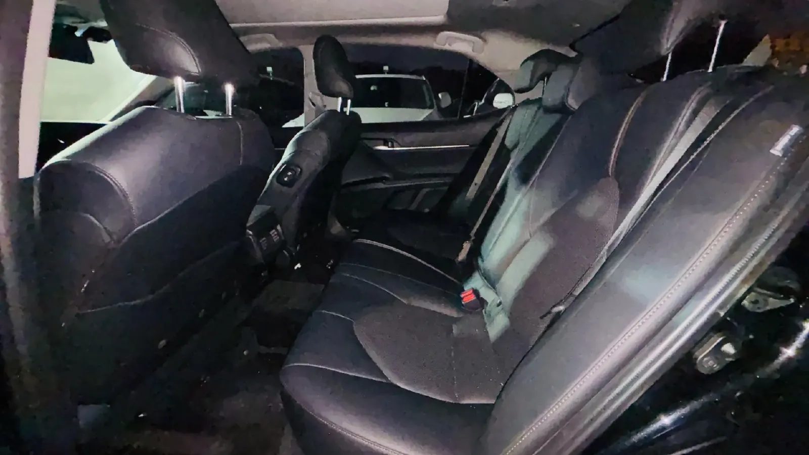 2019 Toyota Camry 2.5L 209HP L4 8AT,autocango,china used car exporter,china ev exporter,chinese used car exporter,chinese used ev exporter