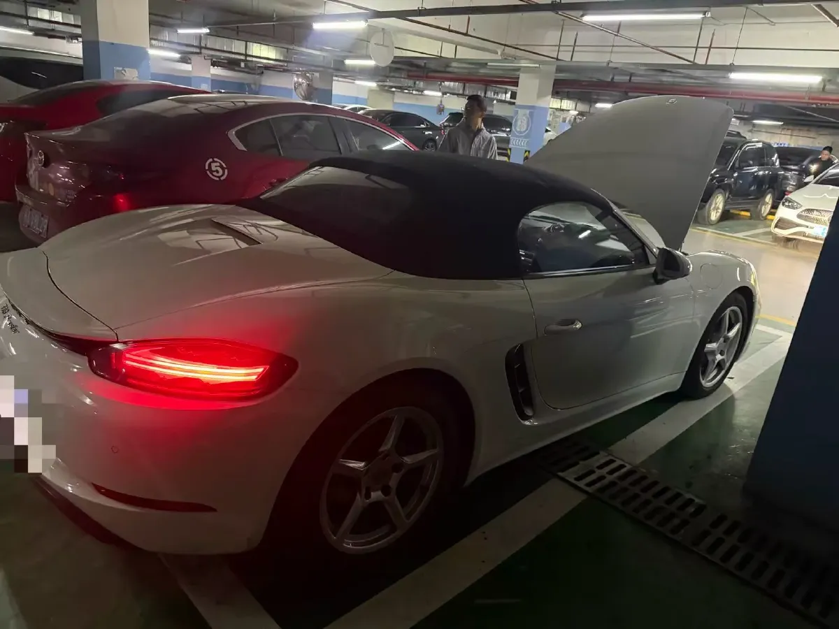2020 Porsche 718 2.0T 250HP H4 7DCT,autocango,china used car exporter,china ev exporter,chinese used car exporter,chinese used ev exporter
