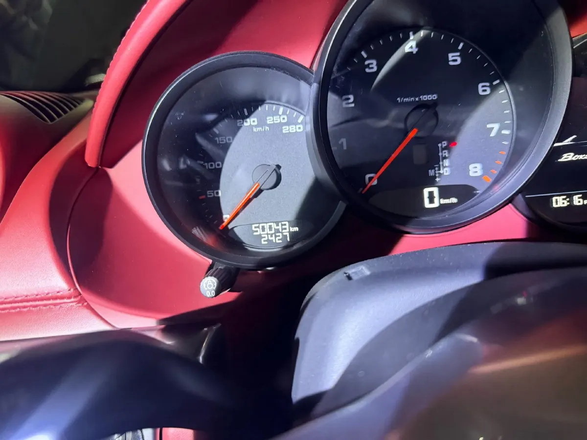 2020 Porsche 718 2.0T 250HP H4 7DCT,autocango,china used car exporter,china ev exporter,chinese used car exporter,chinese used ev exporter