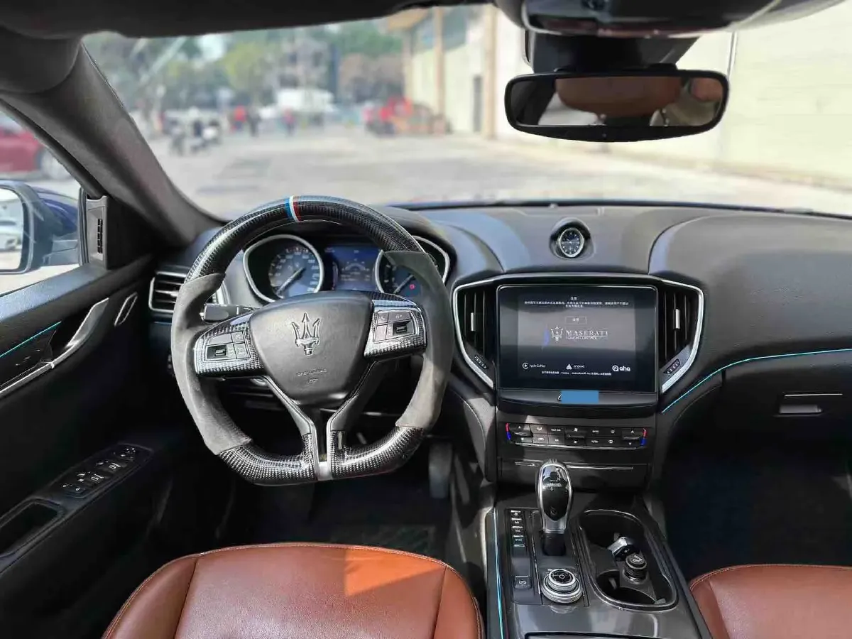 2018 Maserati Ghibli 3.0T 350HP V6 8AT,autocango,china used car exporter,china ev exporter,chinese used car exporter,chinese used ev exporter