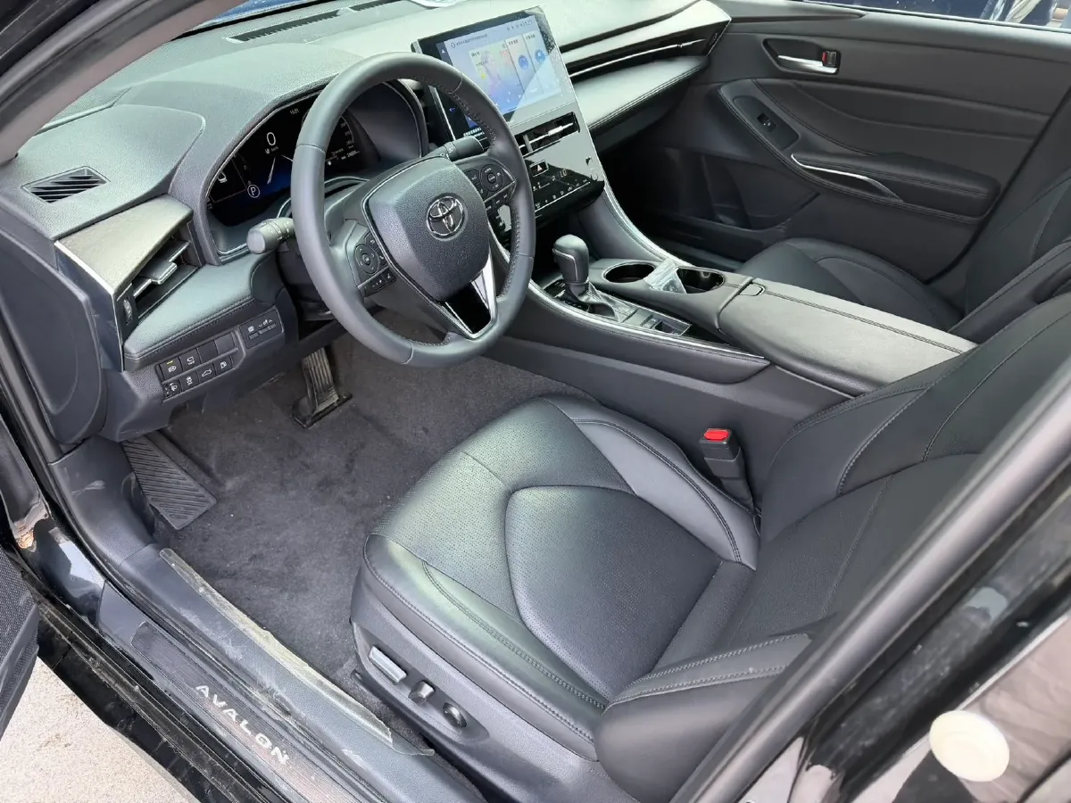 2023 Toyota Avalon 2.0L 177HP L4 CVT,autocango,china used car exporter,china ev exporter,chinese used car exporter,chinese used ev exporter