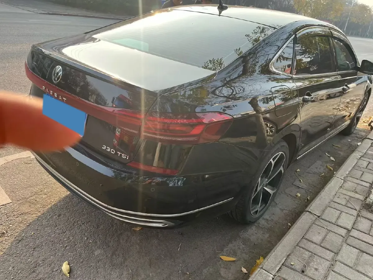 2024 Volkswagen Passat 2.0T 186HP L4 7DCT,autocango,china used car exporter,china ev exporter,chinese used car exporter,chinese used ev exporter