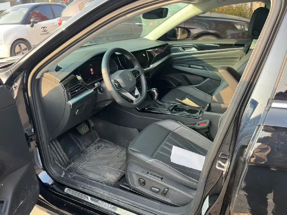 2024 Volkswagen Passat 2.0T 186HP L4 7DCT,autocango,china used car exporter,china ev exporter,chinese used car exporter,chinese used ev exporter