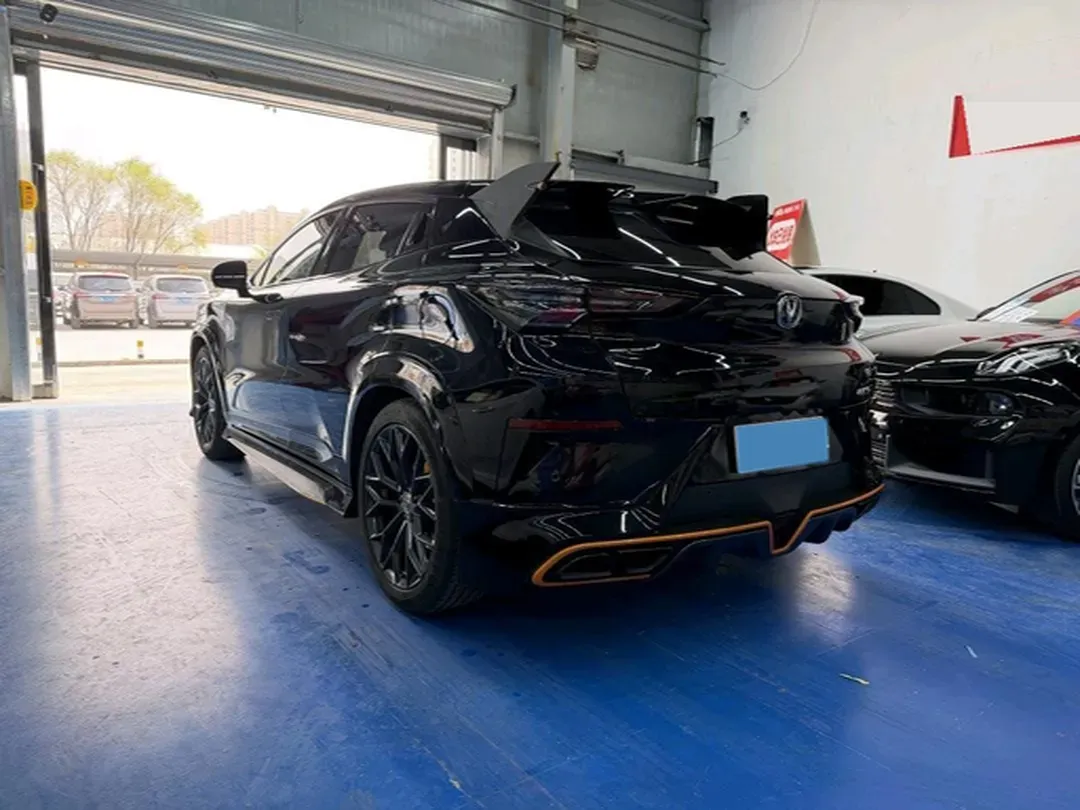 2022 ChangAn UNI-T 2.0T 233HP L4 8AT,autocango,china used car exporter,china ev exporter,chinese used car exporter,chinese used ev exporter