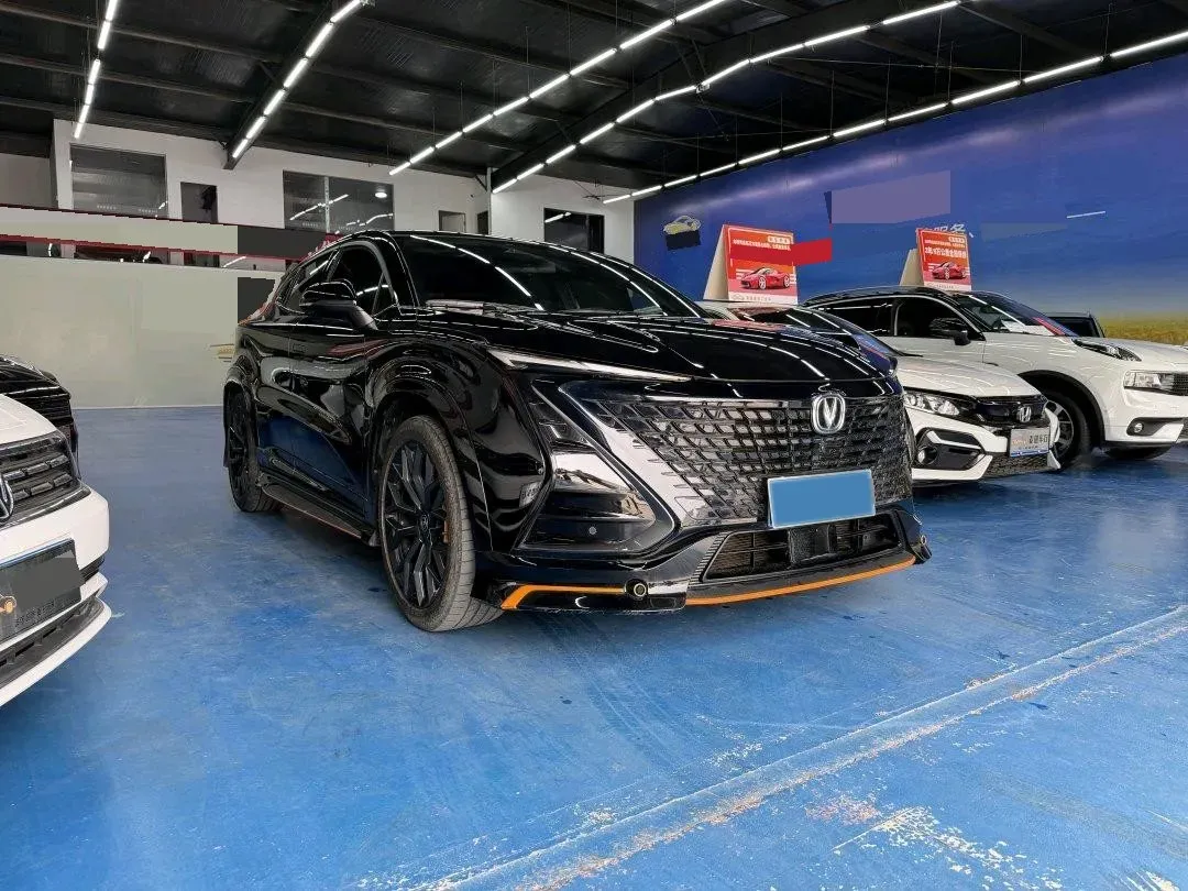 2022 ChangAn UNI-T 2.0T 233HP L4 8AT,autocango,china used car exporter,china ev exporter,chinese used car exporter,chinese used ev exporter