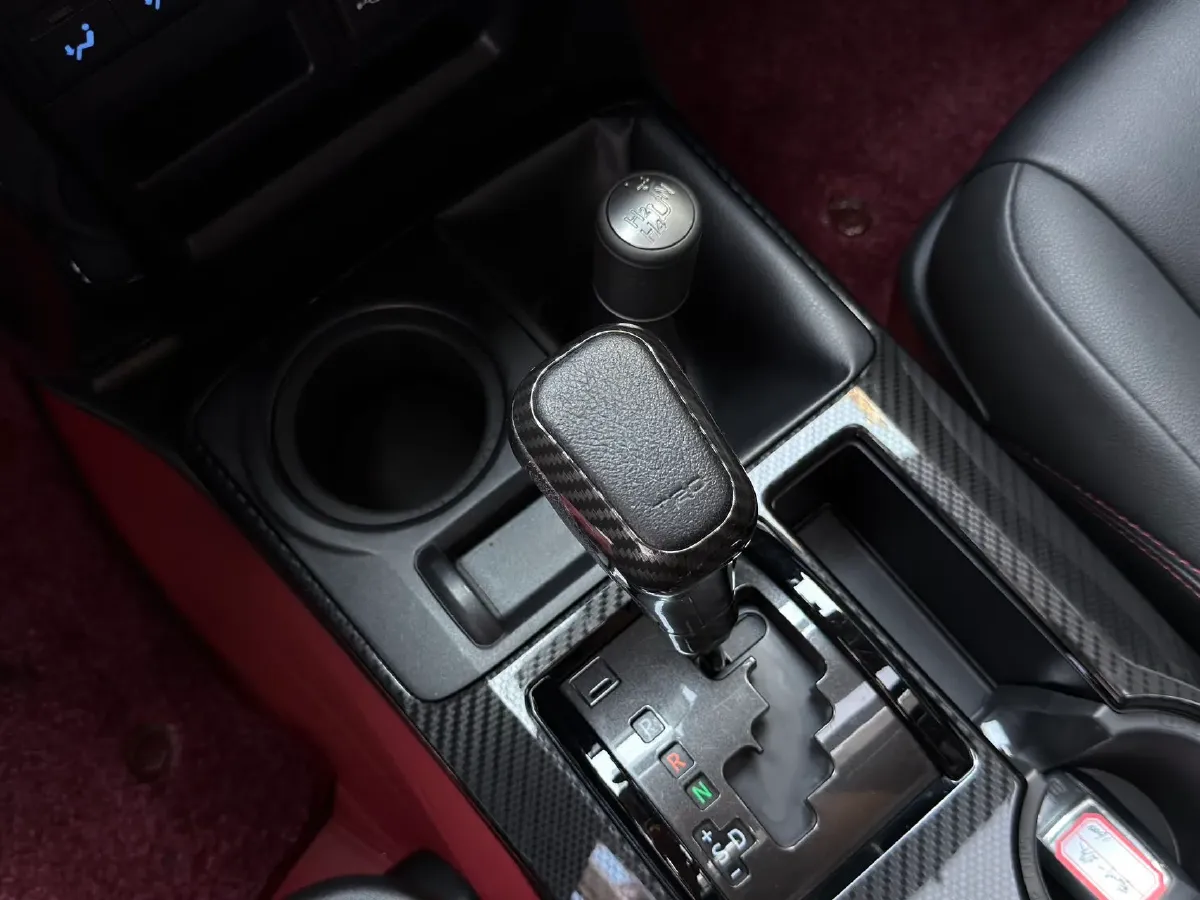 2022 Toyota 4Runner 4.0L 273HP V6 5AT,autocango,china used car exporter,china ev exporter,chinese used car exporter,chinese used ev exporter