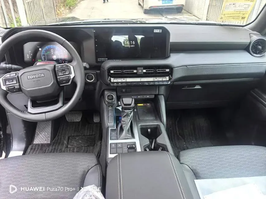 2025 Toyota Land Cruiser Prado 2.4T 282HP L4 8AT Hybrid 5.1KWH,autocango,china used car exporter,china ev exporter,chinese used car exporter,chinese used ev exporter