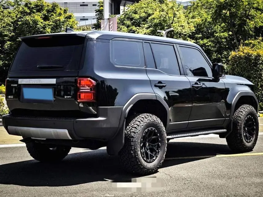 2025 Toyota Land Cruiser Prado 2.4T 282HP L4 8AT Hybrid 5.1KWH,autocango,china used car exporter,china ev exporter,chinese used car exporter,chinese used ev exporter