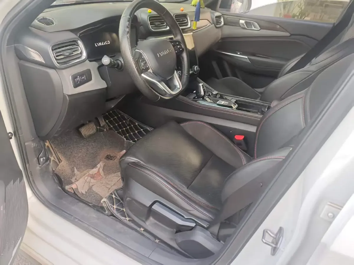 2019 Qoros 5 1.6T 197HP L4 7DCT,autocango,china used car exporter,china ev exporter,chinese used car exporter,chinese used ev exporter