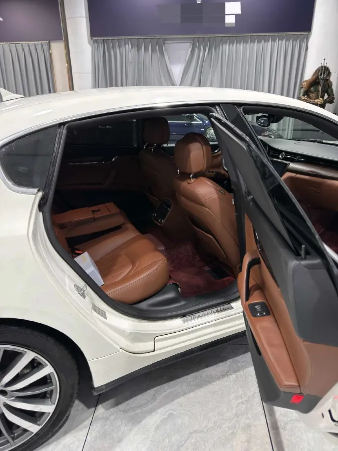 2018 Maserati Quattroporte 3.0T 350HP V6 8AT,autocango,china used car exporter,china ev exporter,chinese used car exporter,chinese used ev exporter