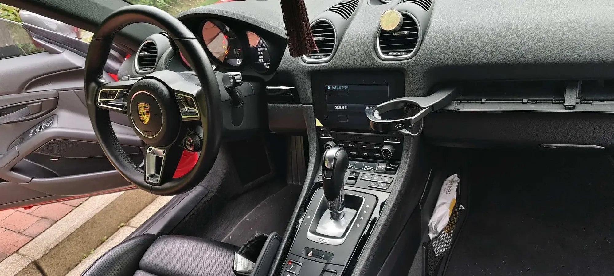 2019 Porsche 718 2.0T 300HP H4 7DCT,autocango,china used car exporter,china ev exporter,chinese used car exporter,chinese used ev exporter