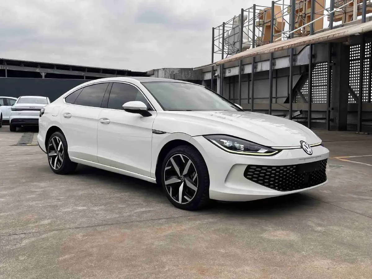 2023 Volkswagen Lamando 1.4T 150HP L4 7DCT,autocango,china used car exporter,china ev exporter,chinese used car exporter,chinese used ev exporter