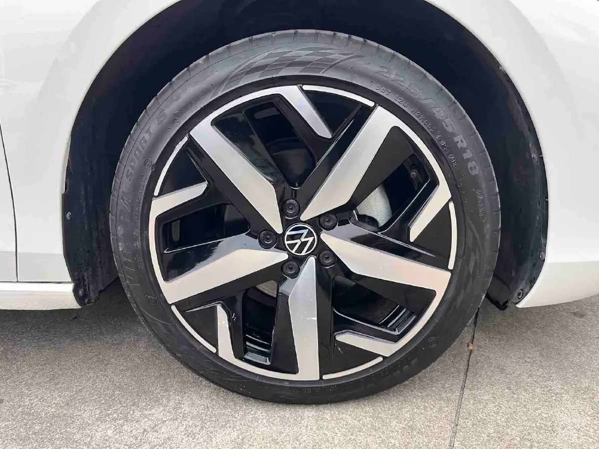 2023 Volkswagen Lamando 1.4T 150HP L4 7DCT,autocango,china used car exporter,china ev exporter,chinese used car exporter,chinese used ev exporter