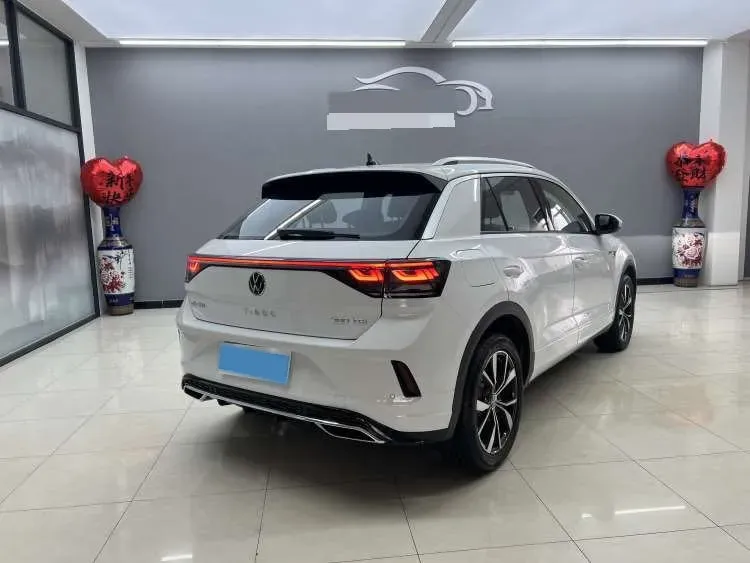 2023 Volkswagen T-Roc 1.5T 160HP L4 7DCT,autocango,china used car exporter,china ev exporter,chinese used car exporter,chinese used ev exporter