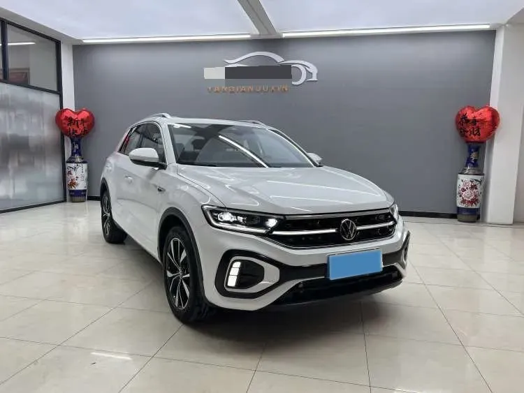 2023 Volkswagen T-Roc 1.5T 160HP L4 7DCT,autocango,china used car exporter,china ev exporter,chinese used car exporter,chinese used ev exporter