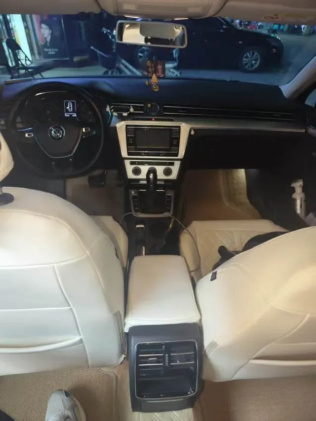 2019 Citroen C6 1.6T 170HP L4 6AT,autocango,china used car exporter,china ev exporter,chinese used car exporter,chinese used ev exporter